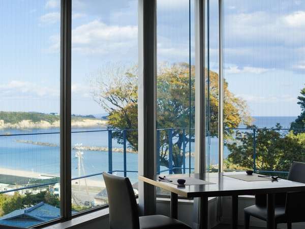 Restaurant/Dining